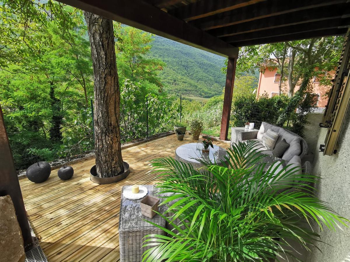 Bed & Breakfast Sentiero 54 Cantiano ภายนอก รูปภาพ