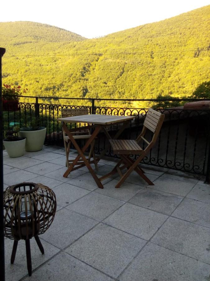 Bed & Breakfast Sentiero 54 Cantiano ภายนอก รูปภาพ